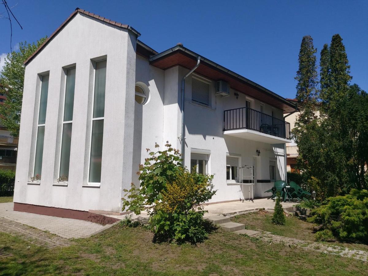Ilona Apartmanhaz Siofok Dış mekan fotoğraf