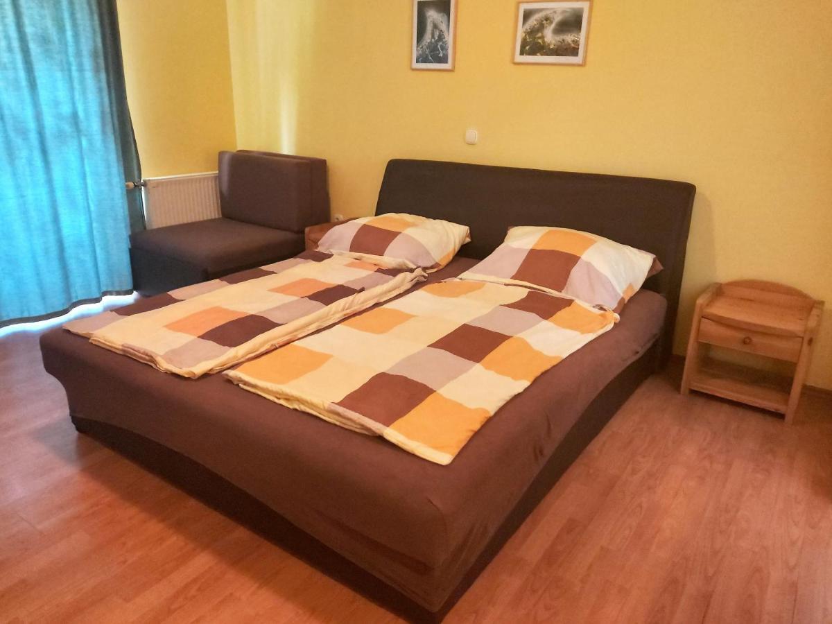 Ilona Apartmanhaz Siofok Dış mekan fotoğraf
