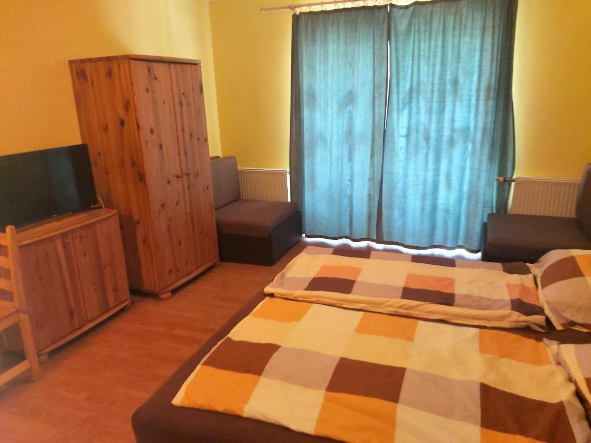 Ilona Apartmanhaz Siofok Dış mekan fotoğraf